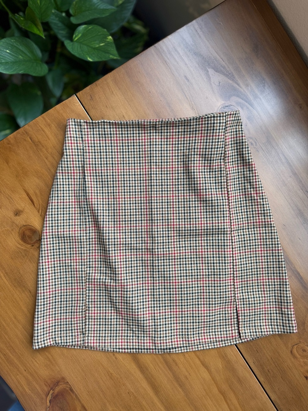 John Galt Brandy Melville Houndstooth Plaid Mini Skirt